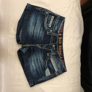 Rock Revival mid rise shortie